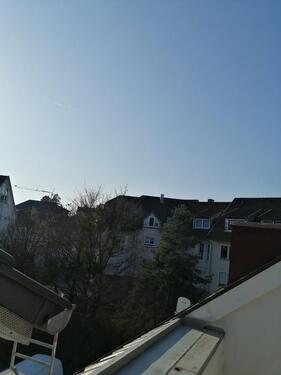 Foto - Sehr zentral: 3 Zimmer DG-Wohnung mit Balkon