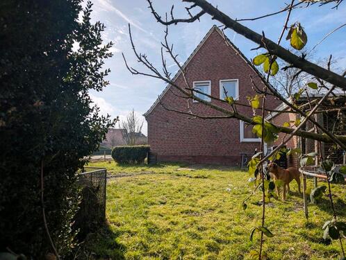 Foto - Einfamilienhaus zur Miete - 1.380,00&nbsp;EUR Kaltmiete, ca.&nbsp; 120,00&nbsp;m&sup2;