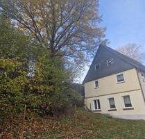 Einfamilienhaus - 70.000,00 EUR Kaufpreis, in Hartenstein (PLZ: 08118)