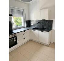 Modernisierte 3-Zimmer-Wohnung mit Balkon und Einbauküche - Borchen