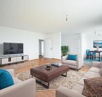 Großzügige renovierte 3-Zimmer-Wohnung mit Balkon - Kitzingen