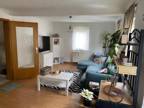 Foto - Helle und gepflegte 2 Zi- Wohnung mit Einbauküche und AA in Esslingen am Neckar