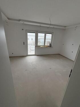 Foto - Helle 3 Zimmer Wohnung mit Terasse -Kernsaniert -Richen