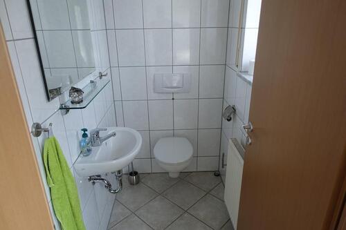 Foto - 7 Zimmer Doppelhaushälfte zur Miete in Bubenreuth