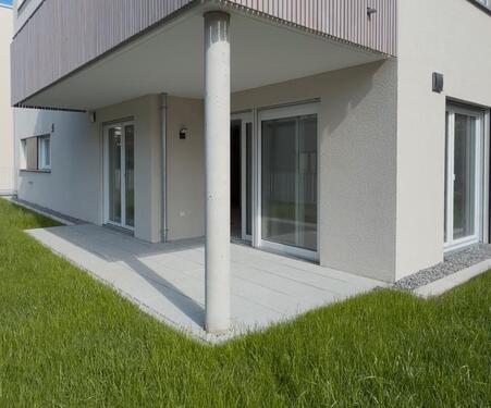 Foto - Alles auf einer Etage: 4-Zimmer-Wohnung mit Terrasse und großem Garten