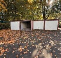 Garage in Wannsee mit Strom und elektrischem Tor - Berlin Steglitz-Zehlendorf