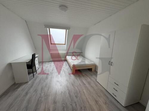 Foto - Sanierte WG Zimmer zur Miete - 395,00&nbsp;EUR Kaltmiete, ca.&nbsp; 15,00&nbsp;m&sup2;