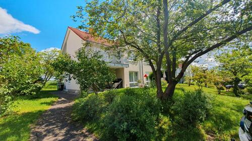 Foto - Charmante DHH stadtnah im Grünen
