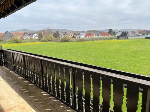 Foto - Helle 4 Zimmerwohnung mit großem Balkon im OG