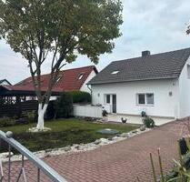 3 Zimmer Wohnung in Freistehende Haus mit Garten - Düsseldorf Stadtbezirk 2