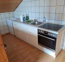 Helle 2- Zimmer Dachgeschoßwohnung - Krefeld