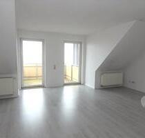 Tolle 2-Raum Dachgeschosswohnung mit Balkon und Wannen-Bad im LindenplatzHermsdorf - Wolmirstedt
