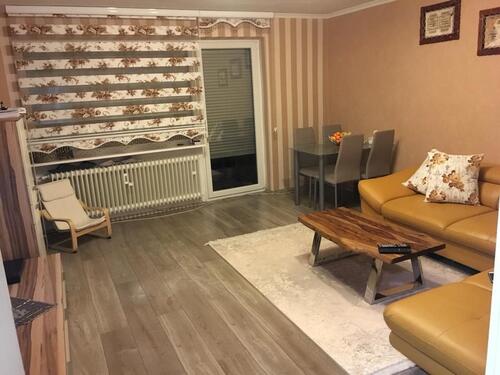 Foto - 3 Zimmer Wohnung mit Balkon Garage Klima Einbauküche