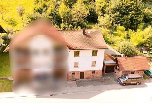 Foto - Wohnhaus Oberzent Garage Garten