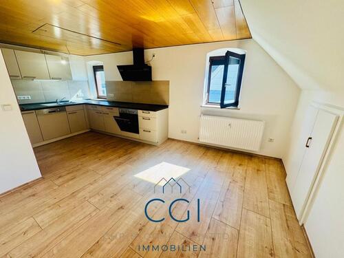 Foto - Dachgeschoßwohnung in Blieskastel zur Miete