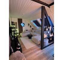 Helle 2-Zi.-Dachgeschosswohnung mit Balkon in Jülich zu vermieten