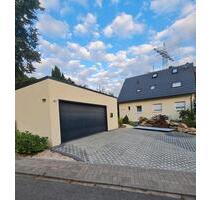 Komplett modernisiertes Mehrgenerationen-Haus, 200m², 9 Zimmer - Kaiserslautern Engelshof