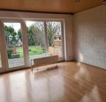 großes Haus mit zwei Wohnungen, nähe WKK - Heide