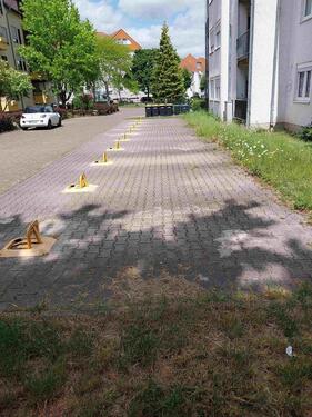 Foto - Homburg: Berliner Wohnpark, Tiergartenstr. KFZ-Stellplätze zu vermieten