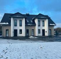 Doppelhaushälfte, Erstbezug, 135m2, inkl. Küche, in 27619 Wehden - Schiffdorf