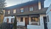 Foto - 3 Parteien Wohnhaus, südliche BurgauGarten GaragenStellplätze
