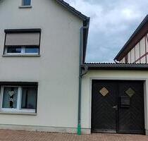 Einfamilienhaus zu verkaufen - 100.000,00&nbsp;EUR Kaufpreis, ca.&nbsp; 80,00&nbsp;m&sup2; in Unstrut-Hainich (PLZ: 99991)