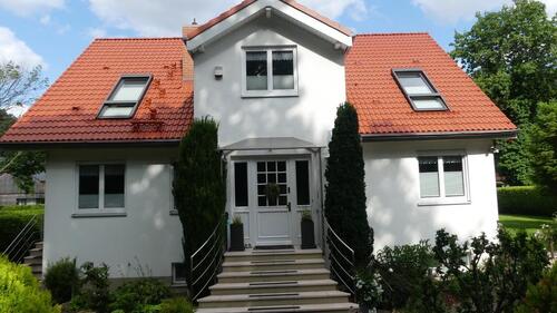 Foto - Gepflegtes, vollunterkellertes Architektenhaus, mit sep. ELW