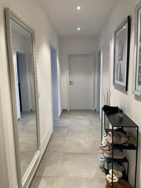 Foto - Schöne helle WHG 3 ZKB, ruhige Lage in TR-Kürenz zu vermieten