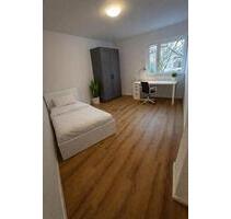 WG tauglich: Erstbezug nach Sanierung voll möbliertZimmerweise mieten möglich - Mannheim Herzogenried