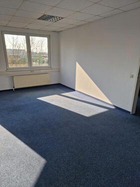 Foto - Büro Büroflächen 12 - 120 m² Teeküche WC Warmwasser Heizung Toiletten vorhanden