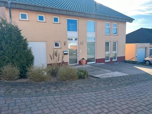 Foto - 7 Zimmer Einfamilienhaus zum Kaufen in Limburg an der Lahn