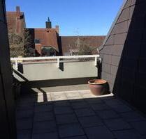 Charmante 2-Zimmer-Wohnung mit privater Dachterrasse in Nürnberg