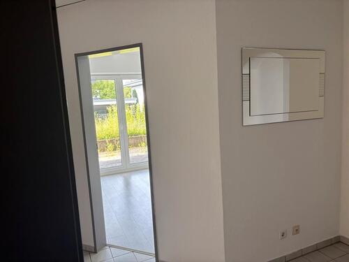 Foto - Souterrainwohnung zu vermieten - 650,00 EUR Kaltmiete,