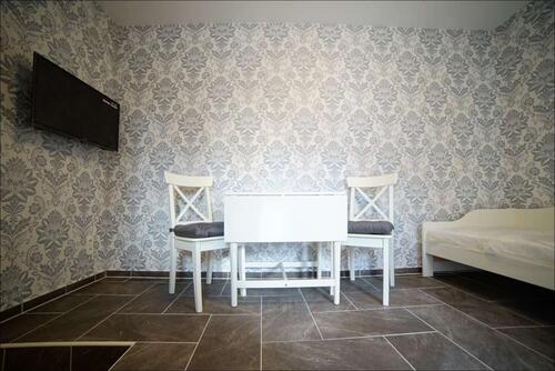 Foto - Sofort frei- kleines Apartment auch zur Kurzmiete- LKW Stellplatz
