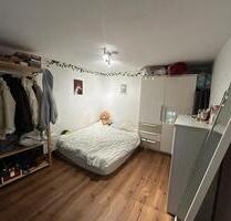 Untermiete September-Februar - 500,00&nbsp;EUR Kaltmiete, ca.&nbsp; 38,00&nbsp;m&sup2; in Detmold (PLZ: 32756)