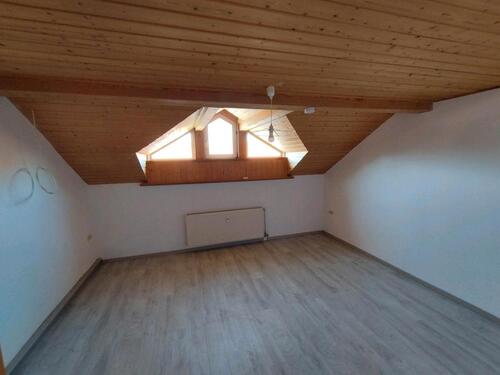 Foto - 3 Zimmer Dachgeschoßwohnung zur Miete in Arnstadt