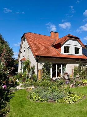 Foto - Gepflegtes Einfamilienhaus (DHH) in TOP-Lage - provisionsfrei
