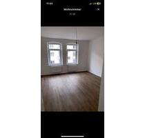 Schöne 2-Zimmer-Wohnung in Neu-Ulm (Möbel+Küche Übernahme!)