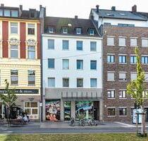 Mittendrin! Großzügige 4-Zimmer-Wohnung mit neuem Bad - Düsseldorf Pempelfort