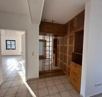 Helle, freundliche, frisch renovierte 3-Zimmer-Wohnung (Merxheim)