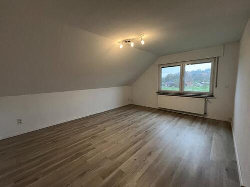 Foto - 4 Zimmer Dachgeschoßwohnung zur Miete in Porta Westfalica
