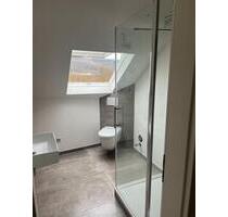 Erstbezug nach Kernsanierung 2 ZKB DG - Trier West-Pallien