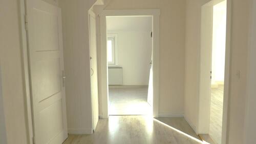 Foto - Helle 3-Zi-Whg - 73 m² - mit Gartensitzplatz, ruhig & zentral