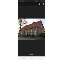 Bauernhaus mit 2 Doppelhäusern in 17159 Dargun - Viersen