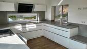 Foto - Moderne 3ZKB Wohnung mit Kamin, Küche & viel Natur zum Wohlfühlen