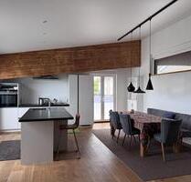 Exklusives Loft-Apartment mit Designküche, Kamin, 2 Balkonen & Garage – 105 qm Wohnkomfort - Pforzheim Büchenbronn