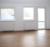 Große 2,5-Zimmer-Souterrain-Wohnung - Gießen Wieseck