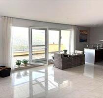 Luxuriöse Maisonette-Wohnung mit Weitblick, Terrasse & Kamin - Pluwig