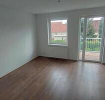 Helle drei-Zimmer Wohnung mit Balkon und Garten - Zeven