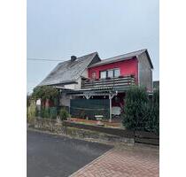 Haus wird vermietet in Kaden - 1.200,00&nbsp;EUR Kaltmiete, ca.&nbsp; 130,00&nbsp;m&sup2; in Rennerod (PLZ: 56477)